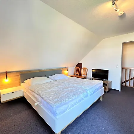別荘 Haus Strandkieker, An Der Rennweide 12c, 65qm *