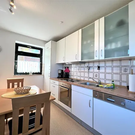Haus Strandkieker, An Der Rennweide 12c, 65qm * ダンガスト